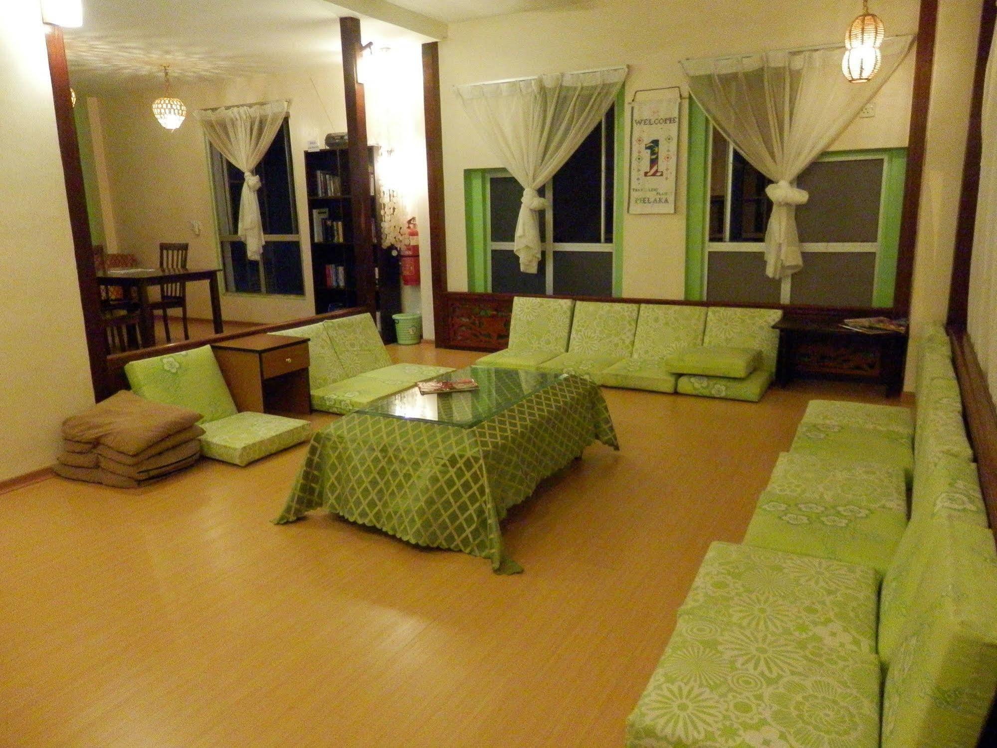 Travellers Planet Hotel & Guesthouse Malacca 外观 照片